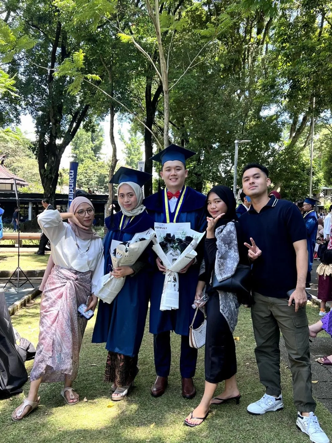 ITB Graduated 2,219 Graduates at the April 2023 Graduation